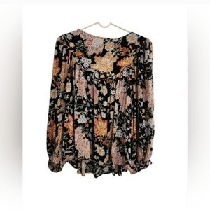 Bohemian style balloon sleeve Nicole Miller shirt 100% rayon